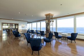 Carcavelos Beach Hotel