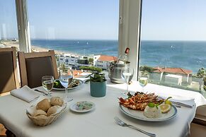 Carcavelos Beach Hotel