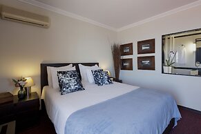 Carcavelos Beach Hotel