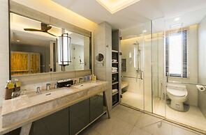 Layana Resort and Spa