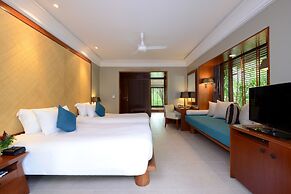 Layana Resort and Spa