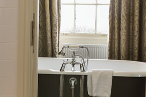 Stoke Place Hotel