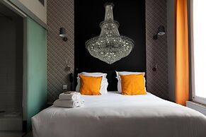 Porte de Versailles Hotel