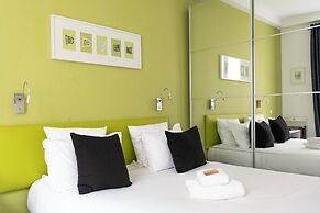 Porte de Versailles Hotel