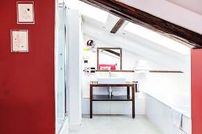 Porte de Versailles Hotel