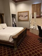 Chateau Avalon Hotel & Spa