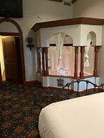 Chateau Avalon Hotel & Spa