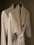 Chateau Avalon Hotel & Spa