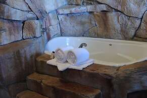Chateau Avalon Hotel & Spa