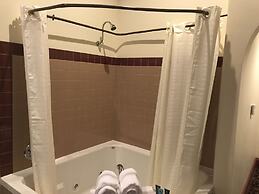 Chateau Avalon Hotel & Spa