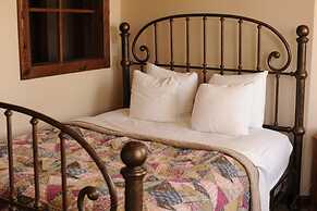 Chateau Avalon Hotel & Spa