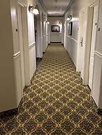 Chateau Avalon Hotel & Spa