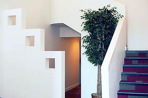 Chateau Avalon Hotel & Spa