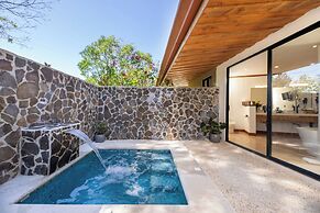 Hotel Hacienda Guachipelin
