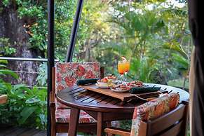 Hotel Hacienda Guachipelin