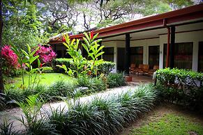 Hotel Hacienda Guachipelin