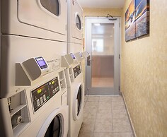 Hilton Garden Inn Queens/JFK Airport