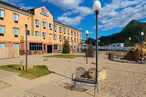 Stay USA Hotel & Suites