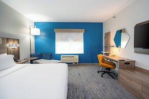 Holiday Inn Express Hotel & Suites Chanhassen by IHG
