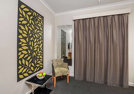 Metro Hotel Perth City