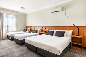Metro Hotel Perth City