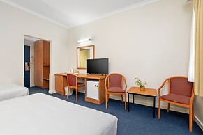 Metro Hotel Perth City