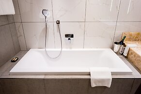 Hotel 2 Fevrier, Lome