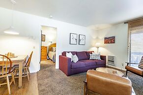 Red Pine Condominiums by All Seasons Resort Lodging