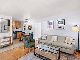 Red Pine Condominiums by All Seasons Resort Lodging