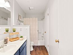 Red Pine Condominiums by All Seasons Resort Lodging