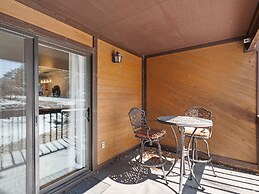 Red Pine Condominiums by All Seasons Resort Lodging