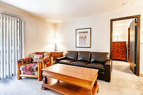 Red Pine Condominiums by All Seasons Resort Lodging