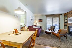 Red Pine Condominiums by All Seasons Resort Lodging