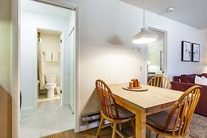 Red Pine Condominiums by All Seasons Resort Lodging