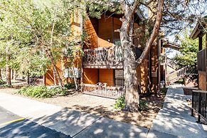 Red Pine Condominiums by All Seasons Resort Lodging