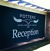 Potters Apartments