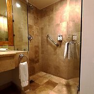 Holiday Inn Monterrey Valle by IHG