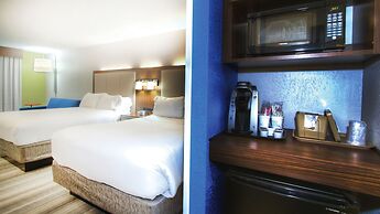 Holiday Inn Express Hotel & Suites Magnolia-Lake Columbia by IHG