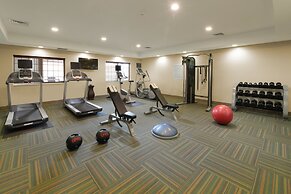 Holiday Inn Express Hotel & Suites Magnolia-Lake Columbia by IHG
