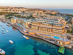 Marina Hotel Corinthia Beach Resort