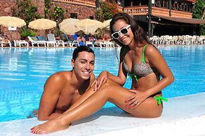 Hotel Parque Tropical