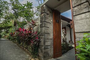 Taman Harum Cottages
