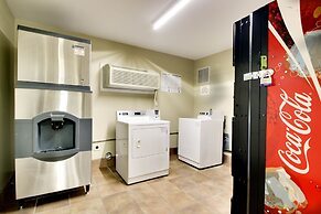 Key West Inn - Millbrook