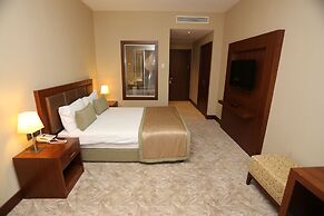 The Green Park Merter