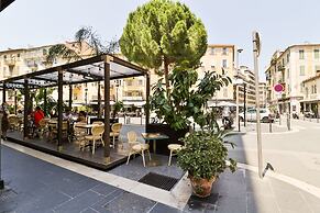 Hotel du Pin Nice Port