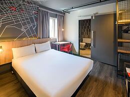 ibis Curitiba Batel