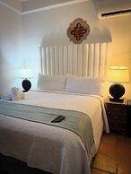 Acacia Boutique Hotel