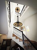 Acacia Boutique Hotel