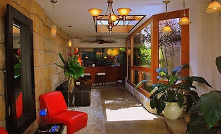 Acacia Boutique Hotel