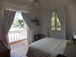 Acacia Boutique Hotel